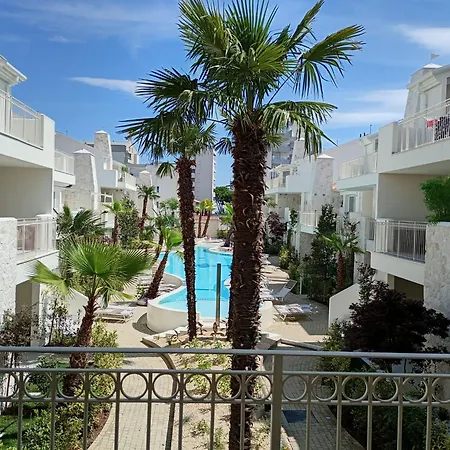 Florinas Con Piscina - Family Lido di Jesolo