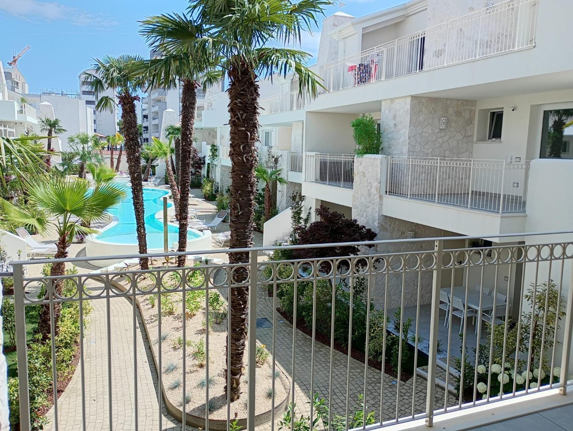 Florinas Con Piscina - Family Apartment