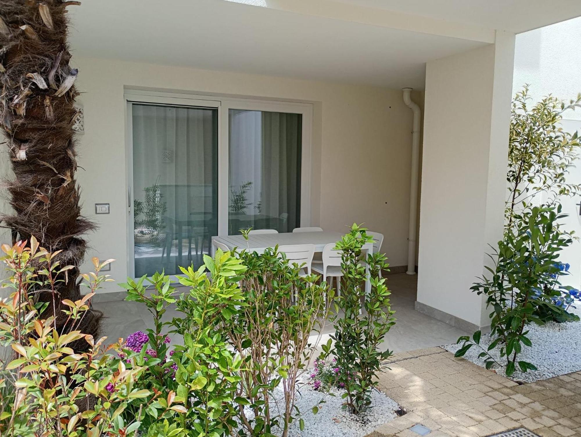 Apartment Florinas Con Piscina - Family Lido di Jesolo