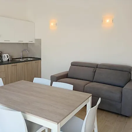 Florinas Con Piscina - Family Appartamento Lido di Jesolo